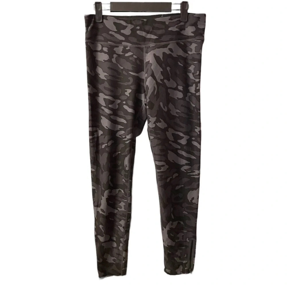 DKNY SPORT CAMO 7/8 ANKLE ZIP WORKOUT LEGGINGS